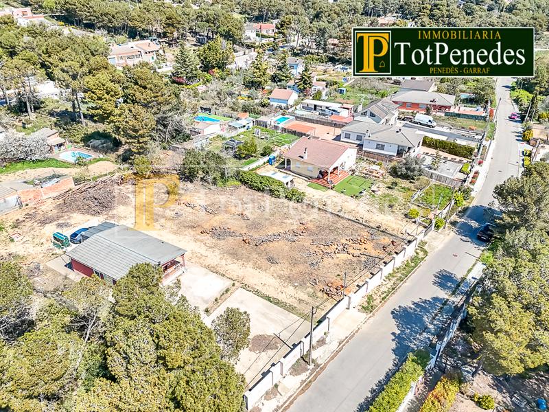 Foto 7dacb95b-4c3a-4dc3-9ea4-df84156ee1a3. Terreno residencial en carrer caimada 685bi parcel·la en venda a mas bermell – en Querol