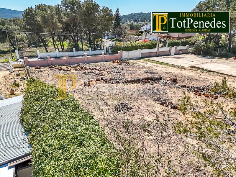 Foto b5c5c1a3-9e01-454a-9893-5c980398cc12. Terreno residencial en carrer caimada 685bi parcel·la en venda a mas bermell – en Querol