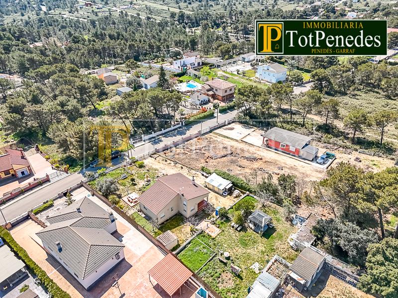 Foto cfcc8bca-ddda-4280-9de0-d4076beb7110. Terreno residencial en carrer caimada 685bi parcel·la en venda a mas bermell – en Querol