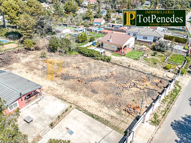 Foto d049b7b0-9c52-4b58-b055-ba50e346fc51. Terreno residencial en carrer caimada 685bi parcel·la en venda a mas bermell – en Querol