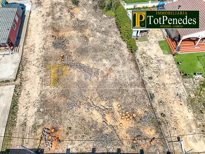 Foto d2bd73bf-1bc1-4222-95e7-2786394f8bee. Terreno residencial en carrer caimada 685bi parcel·la en venda a mas bermell – en Querol