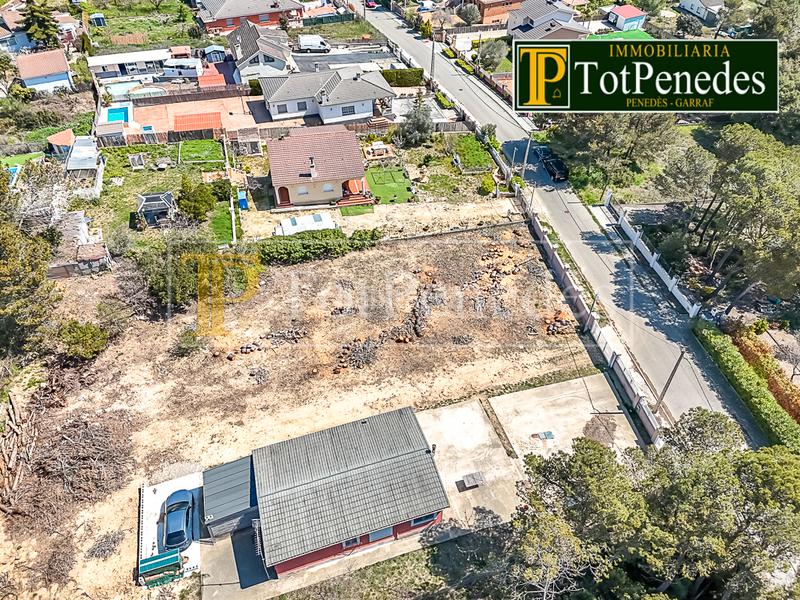 Foto dbbec92d-92e0-4b06-a309-e2c3e5239da8. Terreno residencial en carrer caimada 685bi parcel·la en venda a mas bermell – en Querol