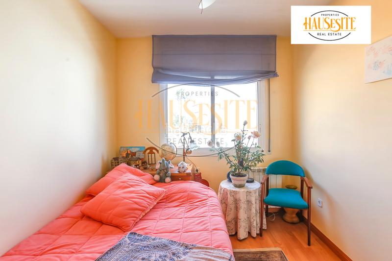 Foto 0caac8b9-e4c3-4d18-b645-db97c4962b8a. Casa adosada  familiar en venta en Centre Sant Pere de Ribes