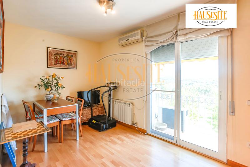 Foto fab84cf3-a018-4866-977d-e00f6e75aa7d. Casa adosada  familiar en venta en Centre Sant Pere de Ribes
