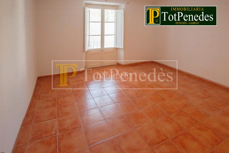 Foto f5cb568a-2be4-4f08-89eb-43eaf782b852. Casa adosada casa exclusiva en Torrelles de Foix