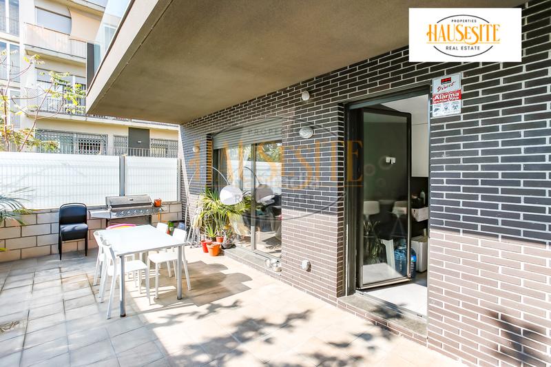 Foto b679f804-2c36-467a-ad0b-f2330736b311. Piano terra in carrer de manuel llopis de casades 12 in Sitges