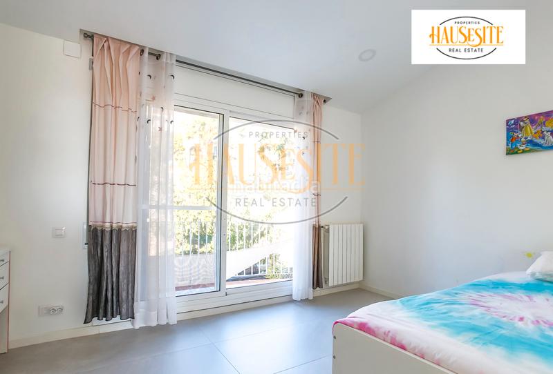 Foto 4d7c2fd5-4de5-4a66-9929-19558ea6ab11. Casa adossada amb calefacció aparcament piscina a Sant Pere de Ribes