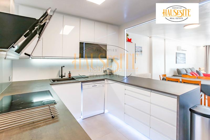 Foto 7bb59a8c-bd8f-4b18-8712-ac887ccae20f. Casa adossada amb calefacció aparcament piscina a Sant Pere de Ribes