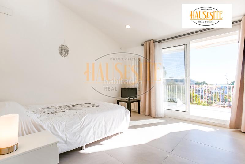 Foto b962dadf-ad73-4478-9e00-3fef5f36c6e3. Casa adossada amb calefacció aparcament piscina a Sant Pere de Ribes