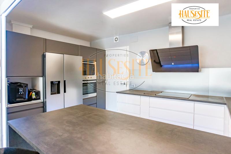 Foto e2cb6557-7d46-4bcb-8084-1c6db67e8573. Casa adossada amb calefacció aparcament piscina a Sant Pere de Ribes