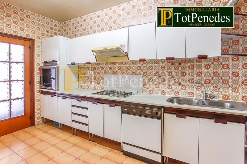 Foto bfb7c230-8765-489d-a7f9-a8e2da5caec3. Flat with heating in Poble Nou Vilafranca del Penedès