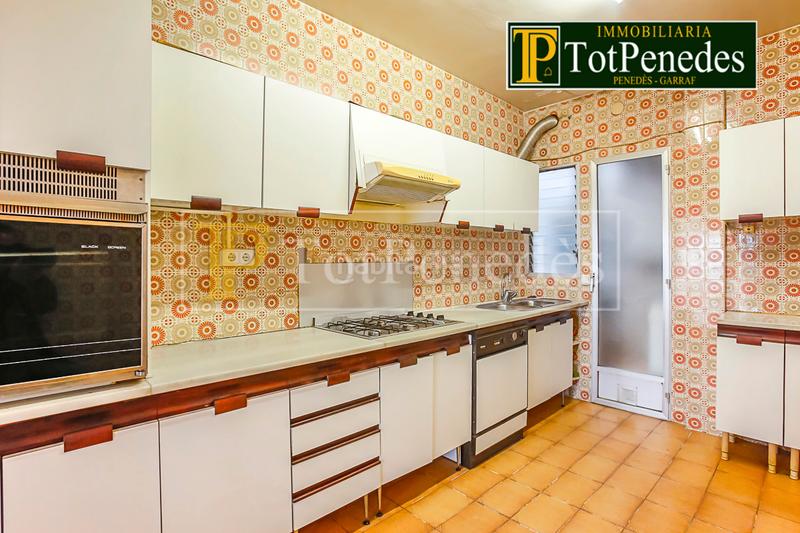 Foto f0ce2082-e7de-43bb-bb2d-166ac5b8a7be. Flat with heating in Poble Nou Vilafranca del Penedès