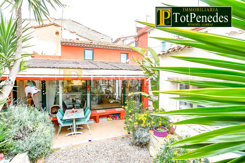 Foto 8254a2f3-0006-4b54-bc15-58aee700ebbc. Casa amb calefacció a Torrelles de Foix