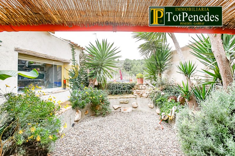 Foto fb30a7e2-db97-41ad-a252-27c73cda49e6. Casa amb calefacció a Torrelles de Foix