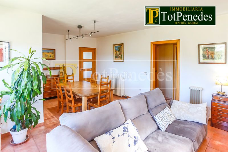 Foto 4d98c3a8-41a1-4181-9222-5e4c60ee1598. Casa amb calefacció a Font-rubí