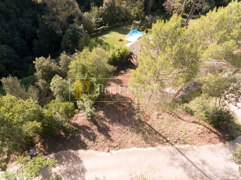 Foto 01c63af0-951b-45b4-9b10-4055a04ac859. Terreny residencial a Gelida