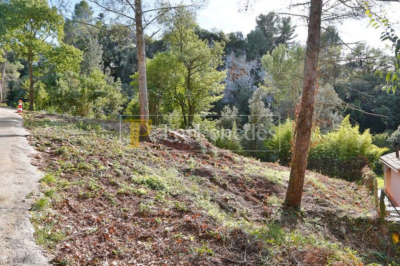 Foto 9e378e40-36a3-4671-be8c-f292f9fa894d. Terreny residencial a Gelida