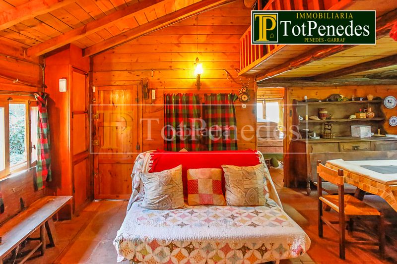 Foto cad3bbaa-ca05-49e9-9d00-29604cd3c6ef. Casa a Mediona