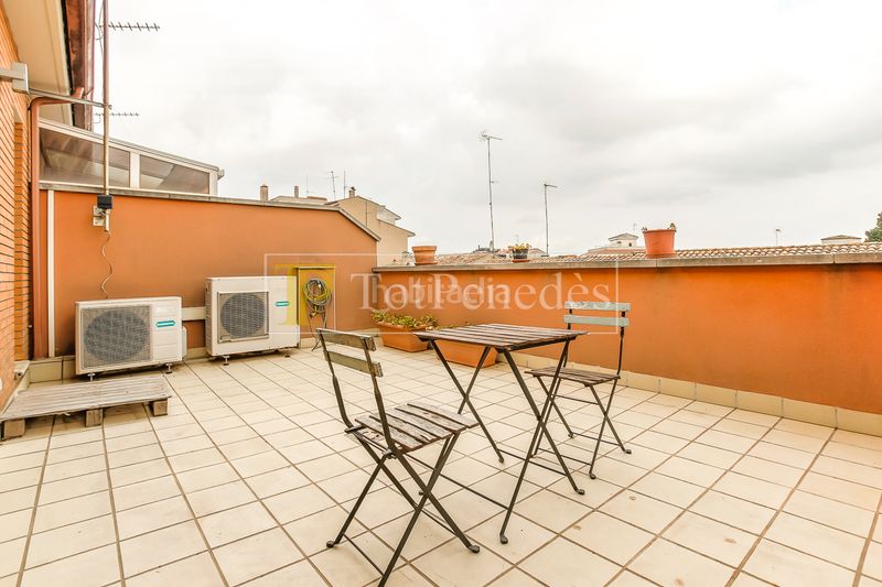 Foto 4e724dd7-f0f8-4a41-af1e-03fa4cdb6fbe. Casa adossada amb calefacció aparcament a Avinyonet del Penedès