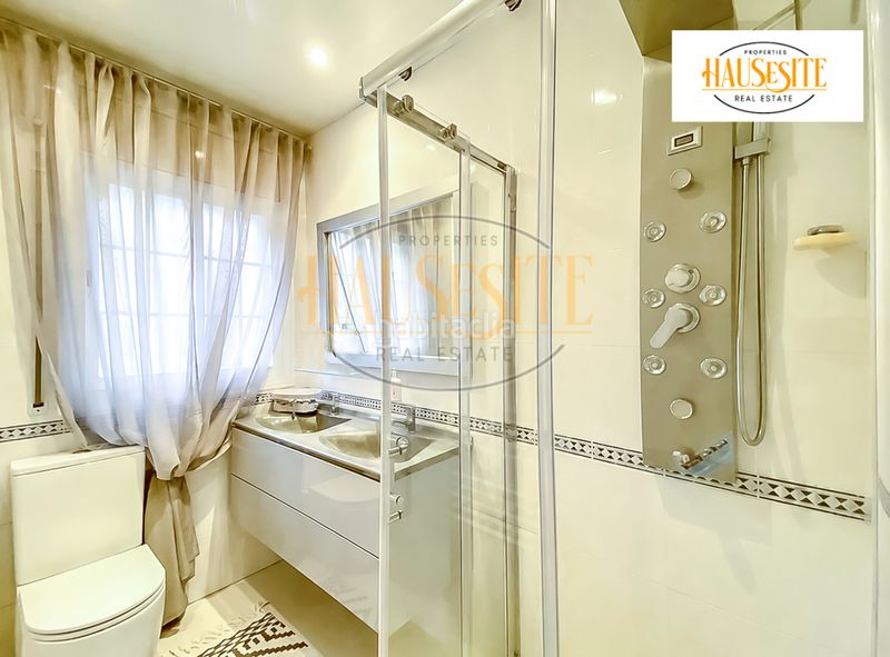 Foto 4bd34e83-79aa-49a9-99c2-ecba533a0e14. Casa amb xemeneia calefacció aparcament piscina a Mediona