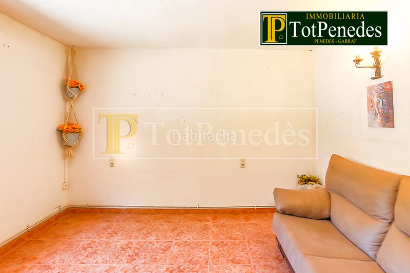Foto 433f894b-242a-48fd-99ac-78ef2ba7b72d. Maison avec cheminée chauffage parking dans Querol