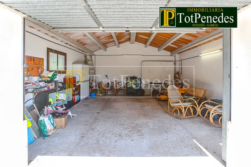 Foto afce07cf-9738-493c-aafc-60c152d011db. Maison avec cheminée chauffage parking dans Querol