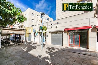 Local Comercial a Carrer de Torrelles de Foix