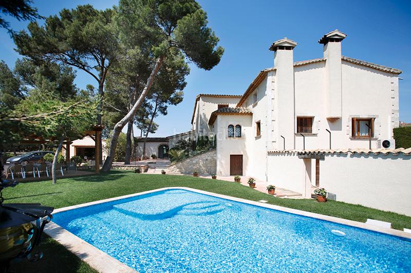 Foto b343b677-4a5e-4c9f-b2e6-5c1226fc439d. Masía finca señorial en venta en l’alt penedès en Puigdàlber