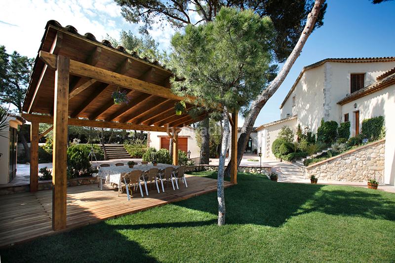Foto c9dd5768-b1d5-4874-a933-c58d98d77ece. Masía finca señorial en venta en l’alt penedès en Puigdàlber