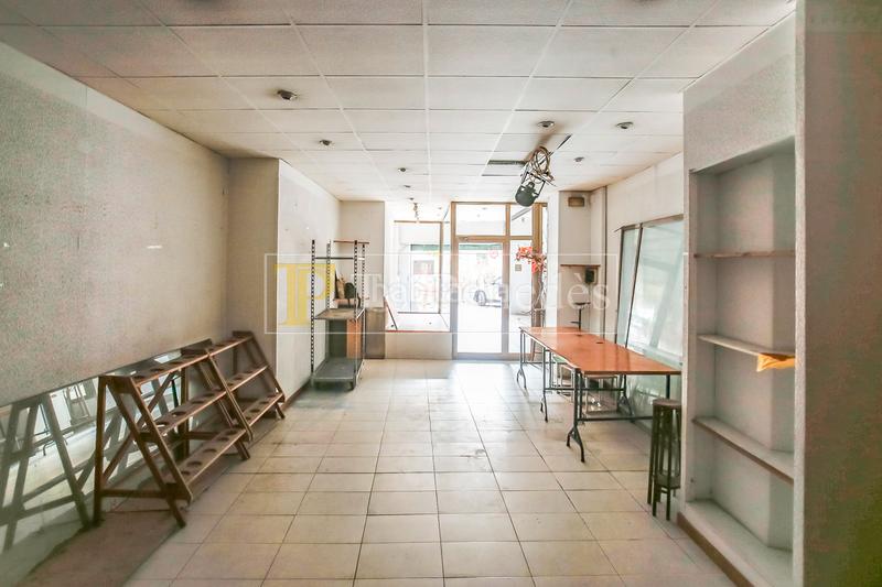 Foto 10a68282-25f4-4836-a35d-8896b37575a0. Rent business premise in plaça de puigmoltó 5 in Centre Vila Vilafranca del Penedès