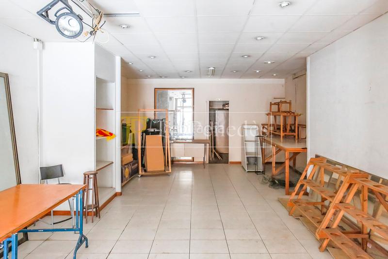 Foto 5172f1b0-ebac-4574-bb0b-1cf152165838. Rent business premise in plaça de puigmoltó 5 in Centre Vila Vilafranca del Penedès