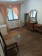Appartement à Calle de víctor manuel iii 12. Piso para reformar