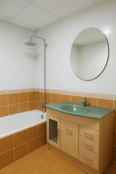 Foto e43f428c-96af-4a39-8d35-88ff9d69b55b. Piso en calle calderillo 4 piso obra seminueva para entrar a vivir en Parla