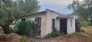 Masia  N/a. Finca rúst. en venta en parellades.