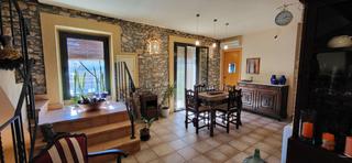 Casa  Del pou. Casa en venta en centro, 2 dormitorios.