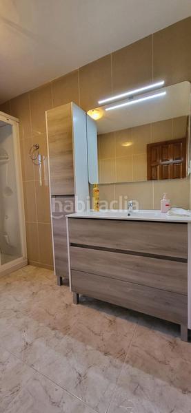 Foto 039192c9-d5f6-4257-b7a7-4c07581a75d8. Xalet amb aparcament a Ampolla (L´)