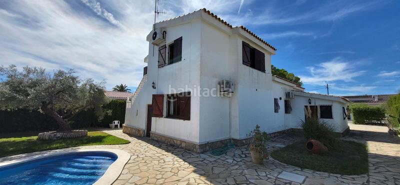Foto 1c30bb5e-7f0c-49a8-9a01-9a698e019f4a. Xalet amb aparcament a Ampolla (L´)