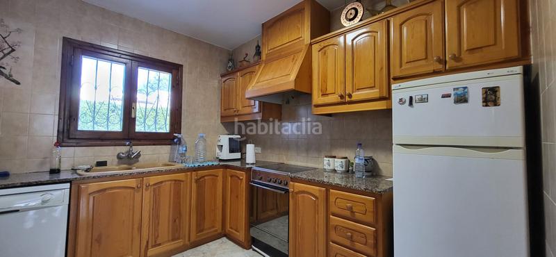 Foto 3e9931cc-b124-4c17-bdfd-a2a6e02cca4b. Xalet amb aparcament a Ampolla (L´)