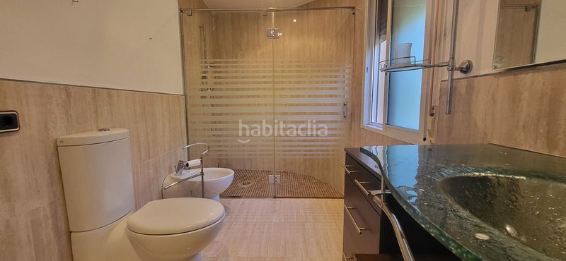 Foto a1b92a65-75c7-405e-9138-ed14b7b60c34. Xalet amb calefacció aparcament piscina a Urbanitzacions Tortosa