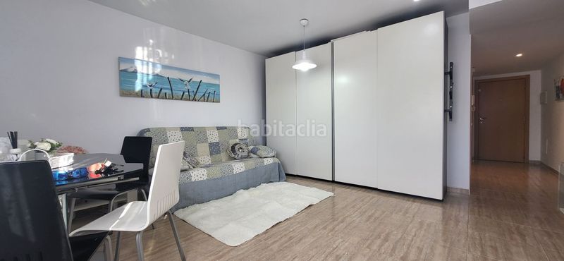 Foto 0609f224-af6c-4cc6-88de-ca5f43c52d80. Apartament amb aparcament a Camarles