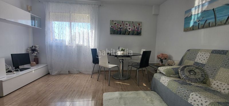 Foto b8de5108-10cd-474b-a4ad-94c3ea502137. Apartament amb aparcament a Camarles