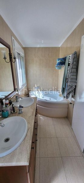 Foto 5028fd8e-8509-43b0-b991-c1775fa4374b. Chalet con riscaldamento parcheggio piscina in Roquetes