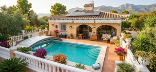 Chalet  Raco de les parellades. Chalet en venta en roquetes, 5 dormitorios.