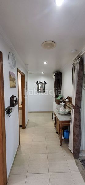 Foto 67857357-7999-49ae-98d1-2b9c6419f670. Chalet con riscaldamento parcheggio piscina in Roquetes