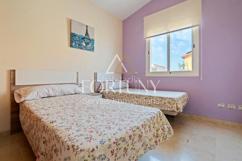 Foto 1176c3c2-59bb-40c0-b9e6-81efde10b68c. Casa a carrer mas d'en víctor 2 a Quatre Camins Cambrils