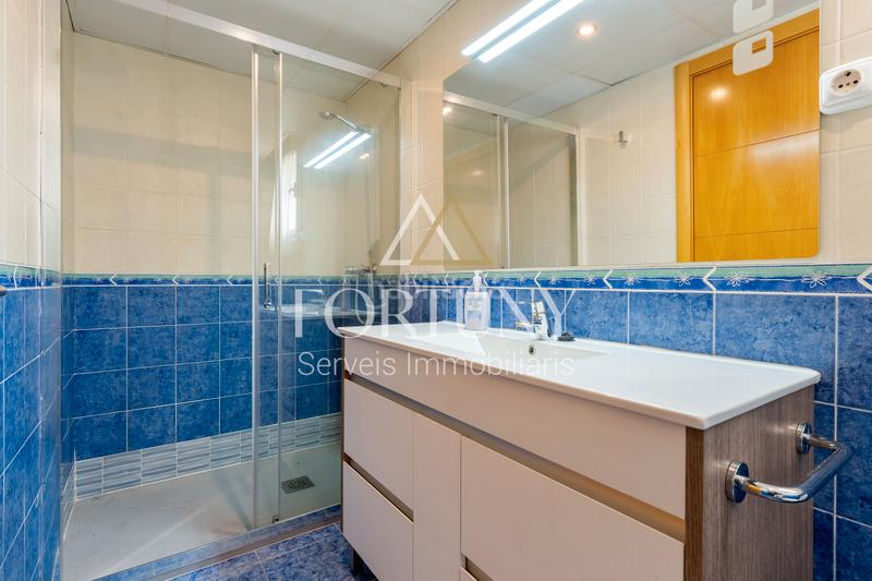 Foto 39e98095-73ba-440c-b0db-c6b096582722. Casa a carrer mas d'en víctor 2 a Quatre Camins Cambrils