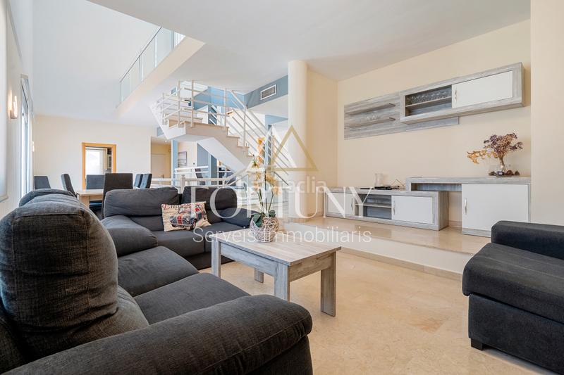 Foto cfe56d7c-9101-47f5-aef9-41e56c4022b6. Casa a carrer mas d'en víctor 2 a Quatre Camins Cambrils