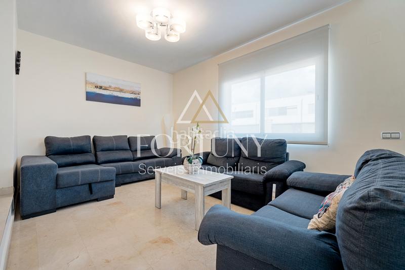 Foto f6ecf1ba-fc99-4d41-9fe7-28dee3057fc4. Casa a carrer mas d'en víctor 2 a Quatre Camins Cambrils