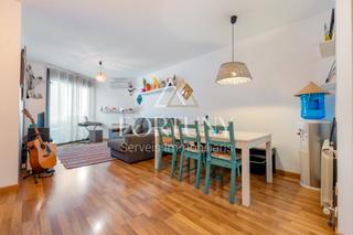 Pis a Carrer de foix 28. Piso cntrico en cambrils