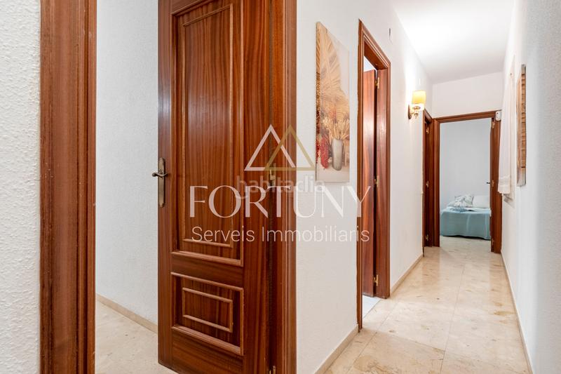 Foto 17adf704-39a2-4e8d-9caa-01477d8c777c. Xalet amb xemeneia calefacció aparcament piscina a Cambrils